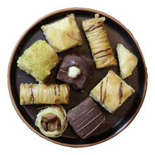 Afbeelding in Gallery-weergave laden, 45167 Gold Black Baklava